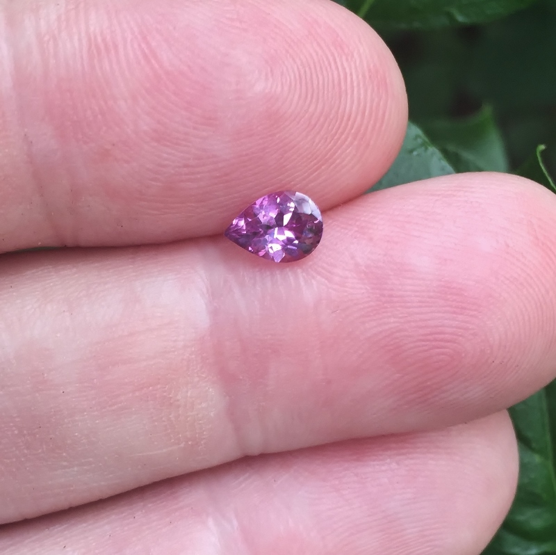 Tiny Treasure Natural Purple Pink Ceylon Sapphire 0.86 ct  Litnon.com
