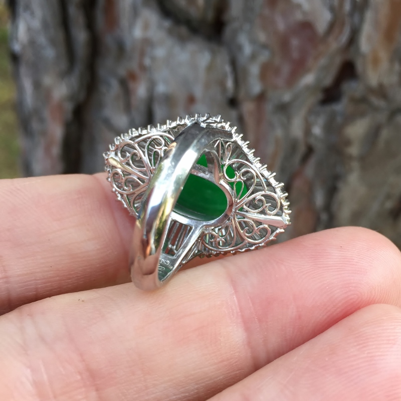 10 carat Natural Burmese Green Jadeite Platinum and Diamond Ring GL Litnon.com