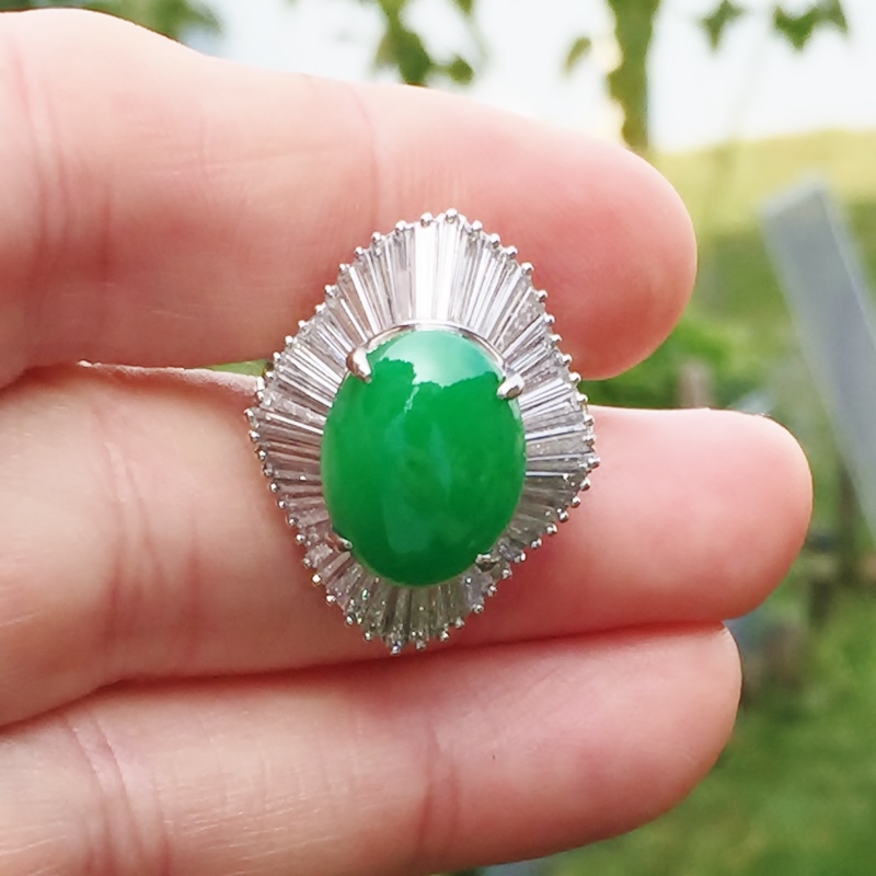 10 carat Natural Burmese Green Jadeite Platinum and Diamond Ring GL Litnon.com