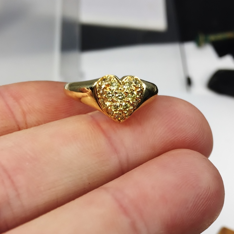  Special Price Natural Fancy Yellow Diamonds 18 Karat Heart Ring  Litnon.com