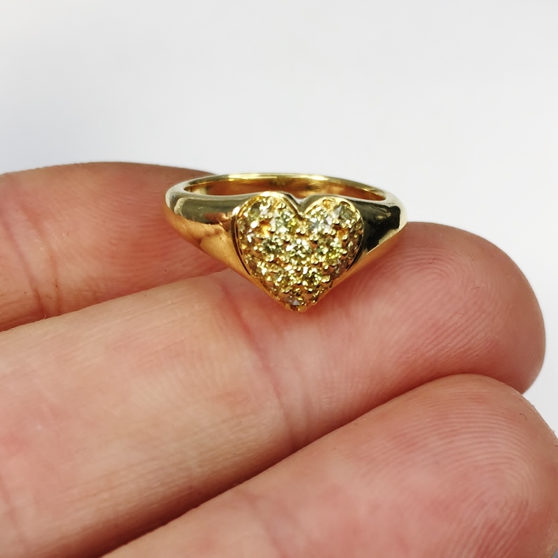  Special Price Natural Fancy Yellow Diamonds 18 Karat Heart Ring  Litnon.com