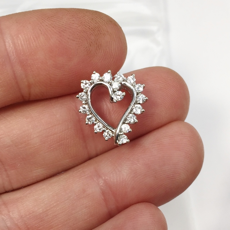 Heart Shape 14 Karat White Gold Diamond Pendant 0.50 ct  Litnon.com