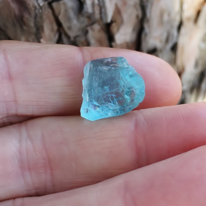 Nice Color Clean Aquamarine Facet Rough Nigeria 14.42 ct  Litnon.com