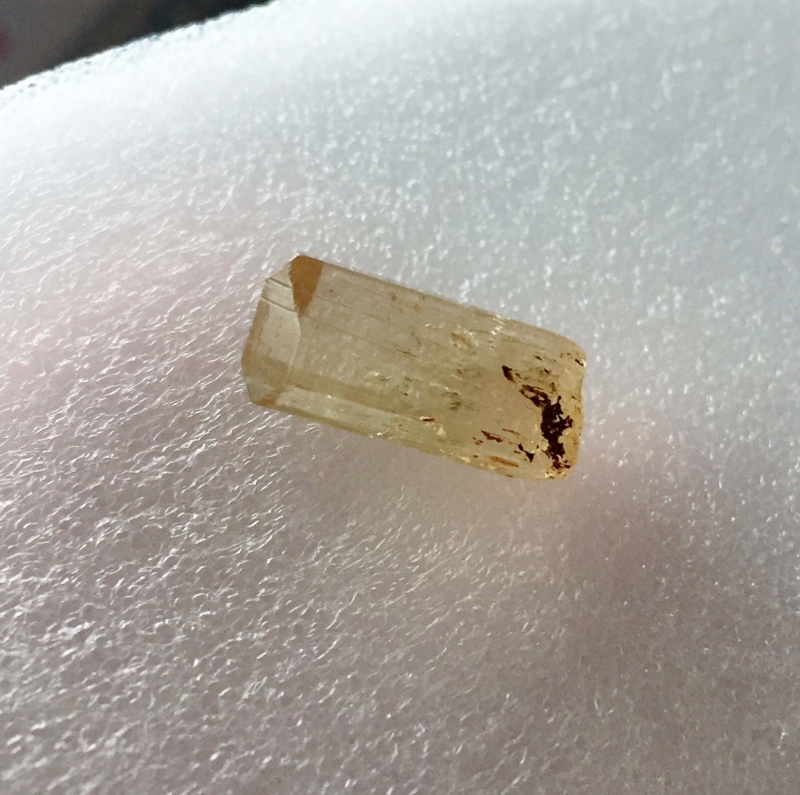 Facet Grade Yellow Scapolite / Wernerite Crystal Tanzania 17.13 ct  Litnon.com