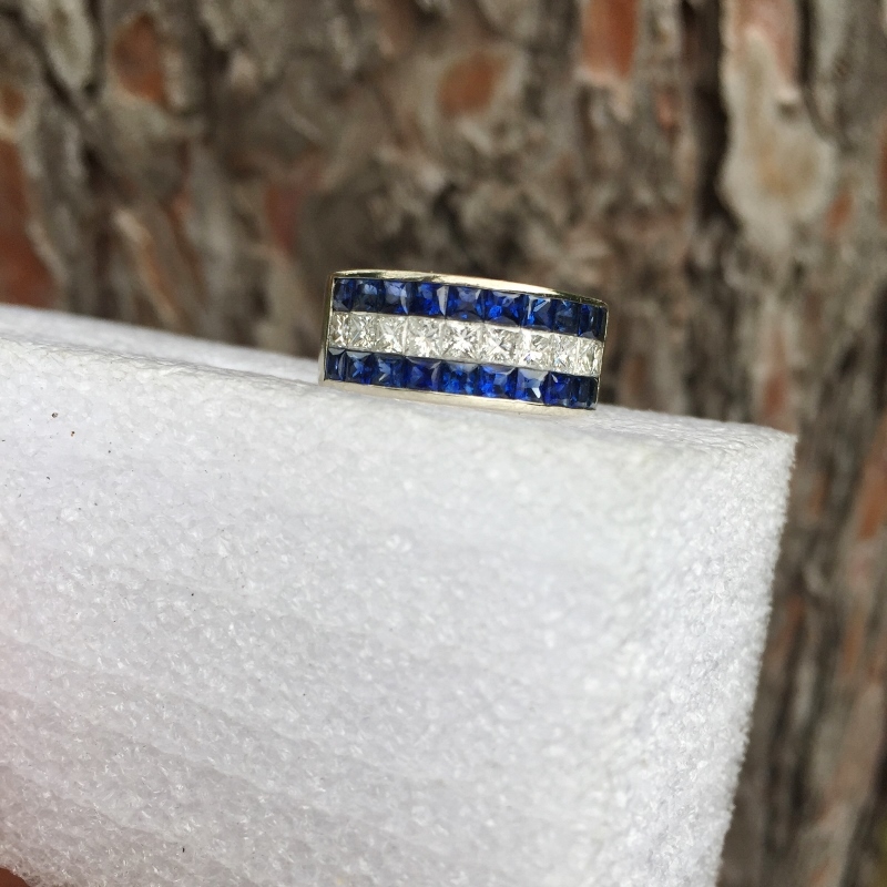 Channel Set Princess Cut Sapphire and Diamonds 18 kt Ring  Litnon.com