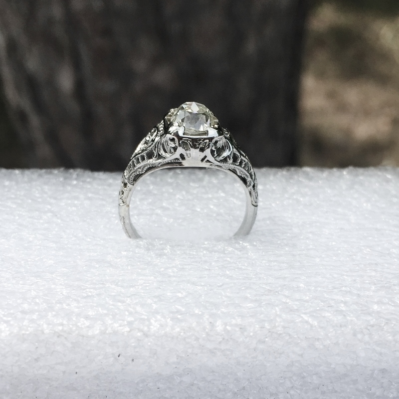 Antique 18kt White Gold Old Mine Cut Diamond Ring  Litnon.com