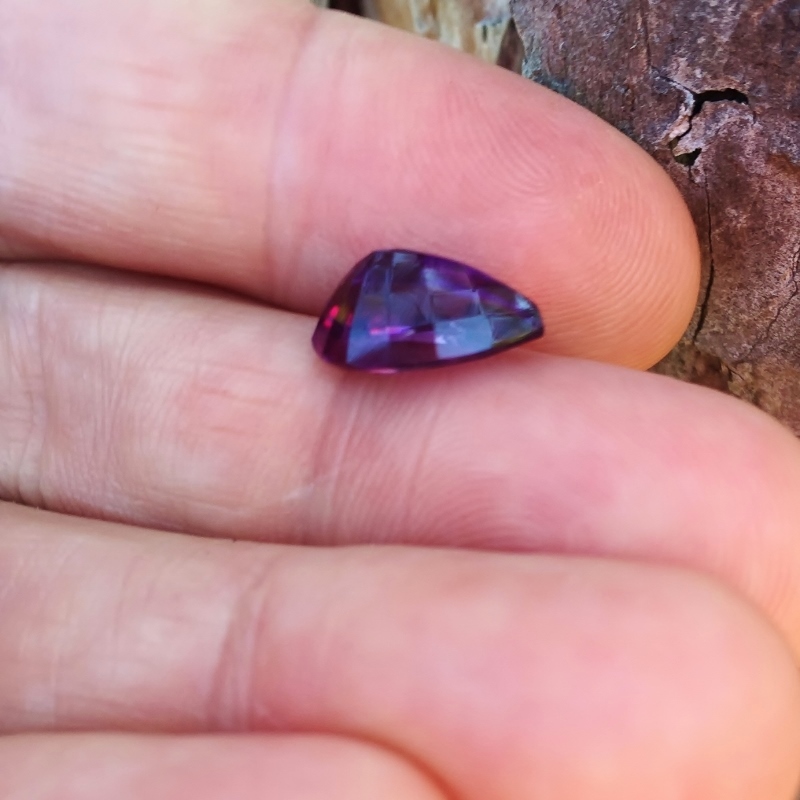 Old Stock Fine Color Brazil Amethyst 3.85 ct ct  Litnon.com