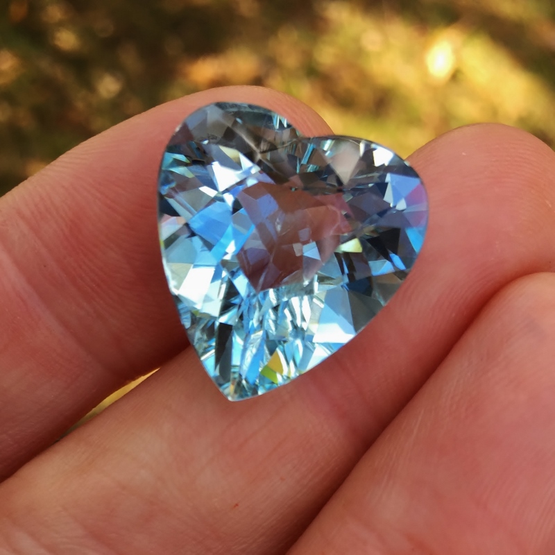 Big and Bold Natural Blue Brazil Aquamarine 19.56 ct  Litnon.com