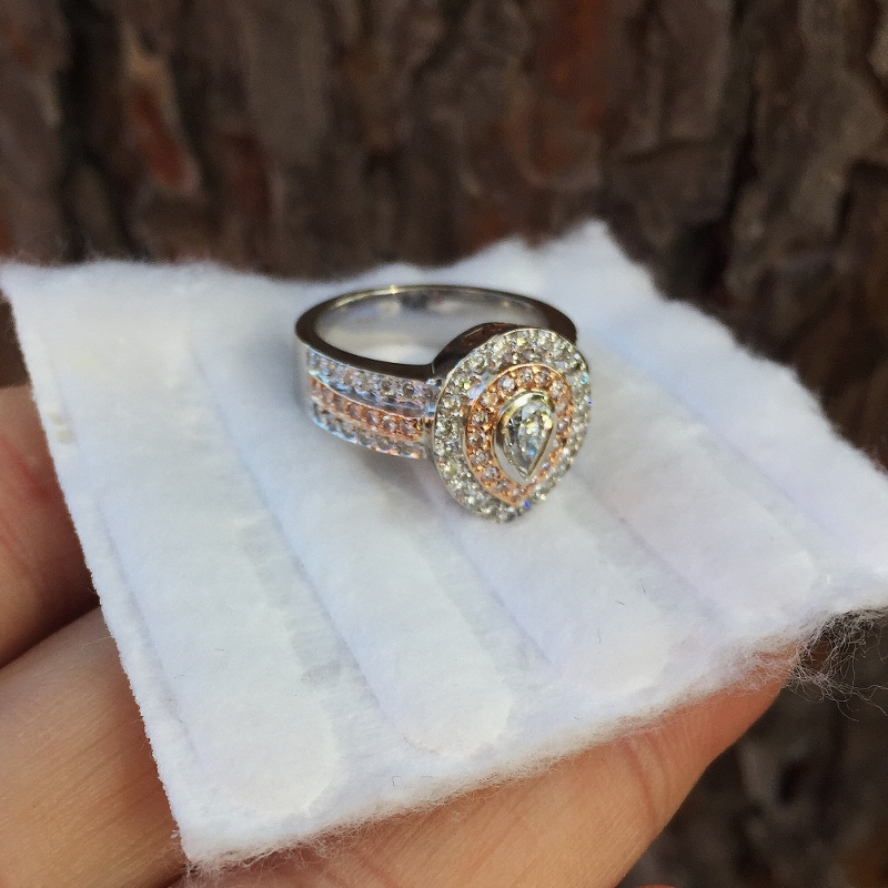 Quality and Brilliance 18 kt Pink and white Diamond Ring 1.5 ct tw  Litnon.com