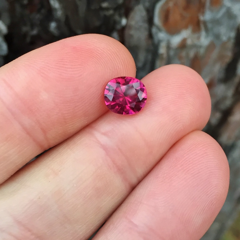  Special Color Rich Pink South East Asia Spinel 2.12 ct GL Litnon.com