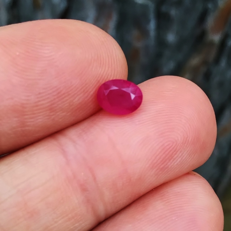 Pretty Color Natural Burmese Ruby 1.25 ct  Litnon.com