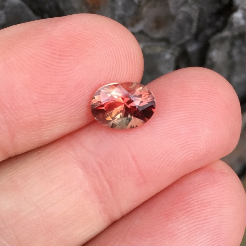 USA Cut American Gemstone Oregon Sunstone 1.98 ct GL Litnon.com