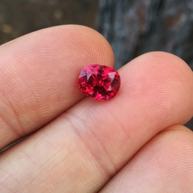  Special Color Bright Red Pink Burmese Spinel 2.06 ct GL Litnon.com