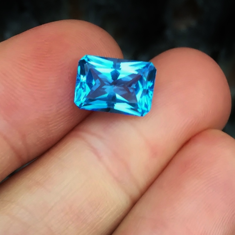 USA Cutting Rich Color Swiss Blue Topaz 5.54ct  Litnon.com