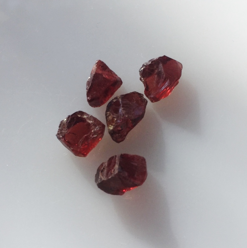 Quality Pyrope Garnet Facet Rough Tanzania 34.79 ct tw  Litnon.com