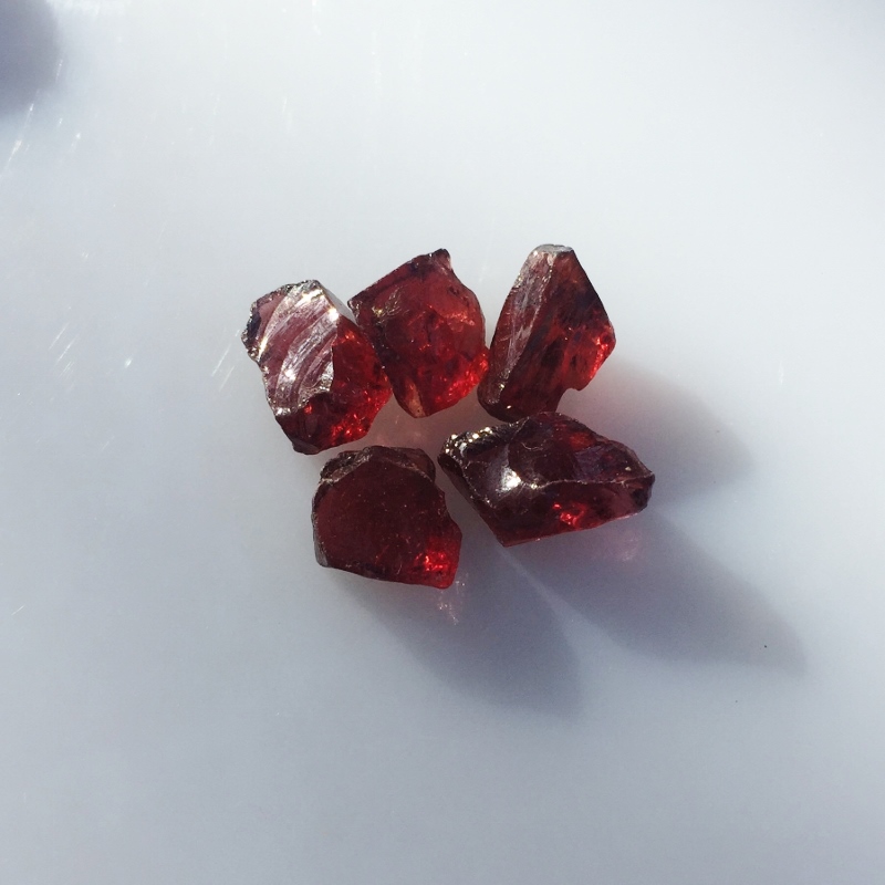 Quality Pyrope Garnet Facet Rough Tanzania 38.47 ct tw  Litnon.com
