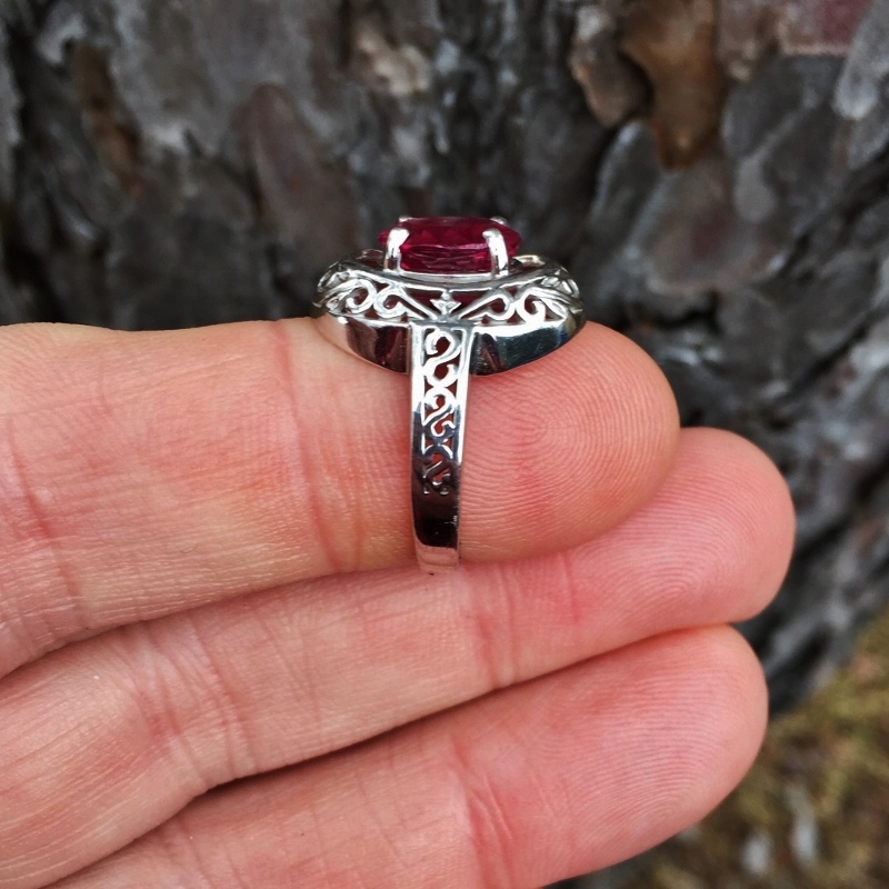 Antique / Vintage 14kt White Gold Rubellite Tourmaline Ring  Litnon.com
