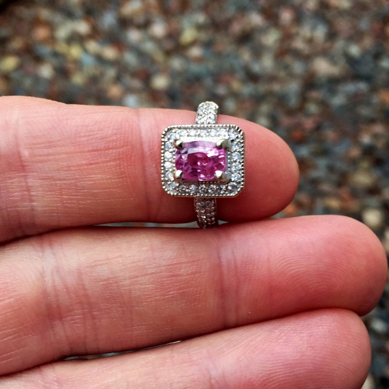  Estate Bright Pink Ceylon Sapphire Diamond 14 kt Ring  Litnon.com