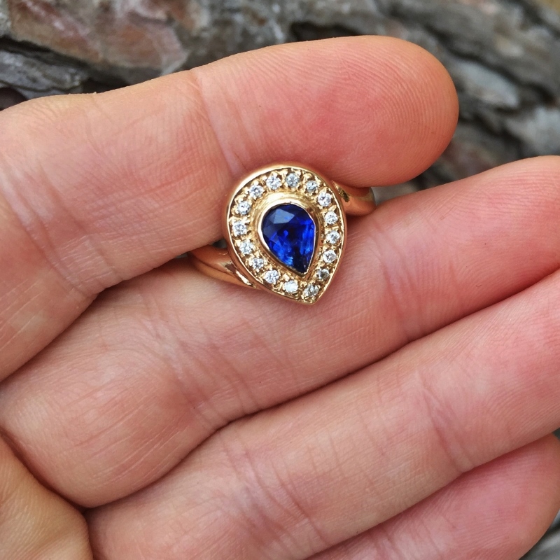  Fine Color Ceylon Sapphire Diamond 14 kt Ring  Litnon.com