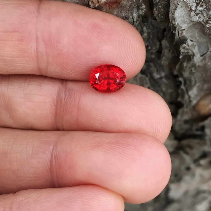 Superb Quality Natural South Burmese Flame Spinel 2.62 ct GL Litnon.com
