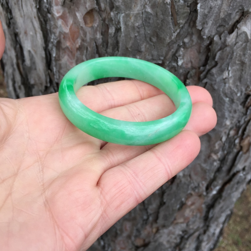 Apple Green Type B Burmese Jadeite Bangle 44.2 grams  Litnon.com