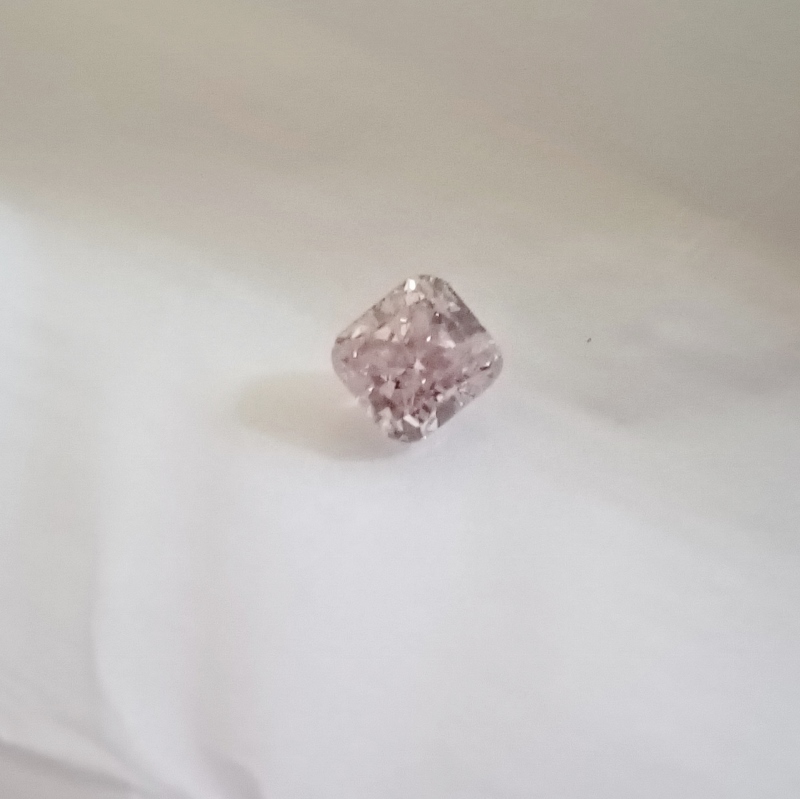 GIA Certified Natural Fancy Purplish Pink Diamond 0.45 ct Litnon.com