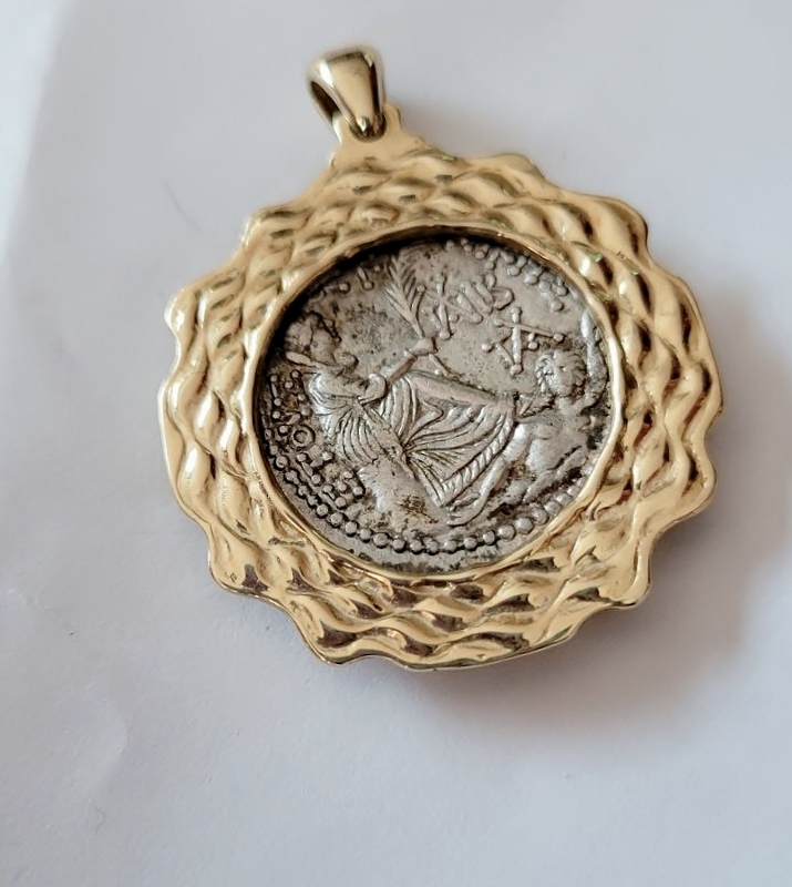 Roman Augustus 27 B.C.- A.D. 14 Silver Tetradrachm of Antioch 14k Pendant Litnon.com