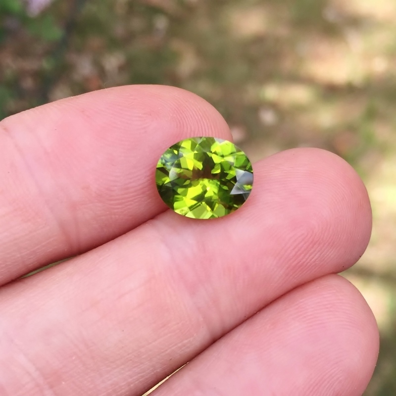  Bright and Pretty San Carlos Arizona Peridot 5.44 ct  Litnon.com