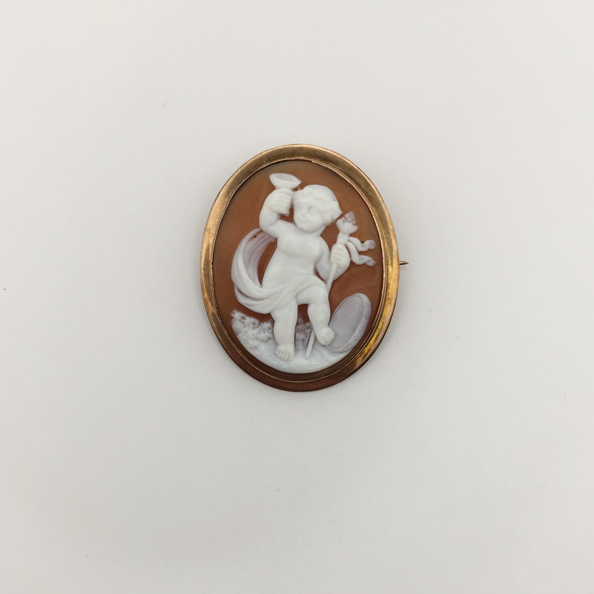 Antique Shell Cameo Pin 14-karat Yellow Gold Litnon.com