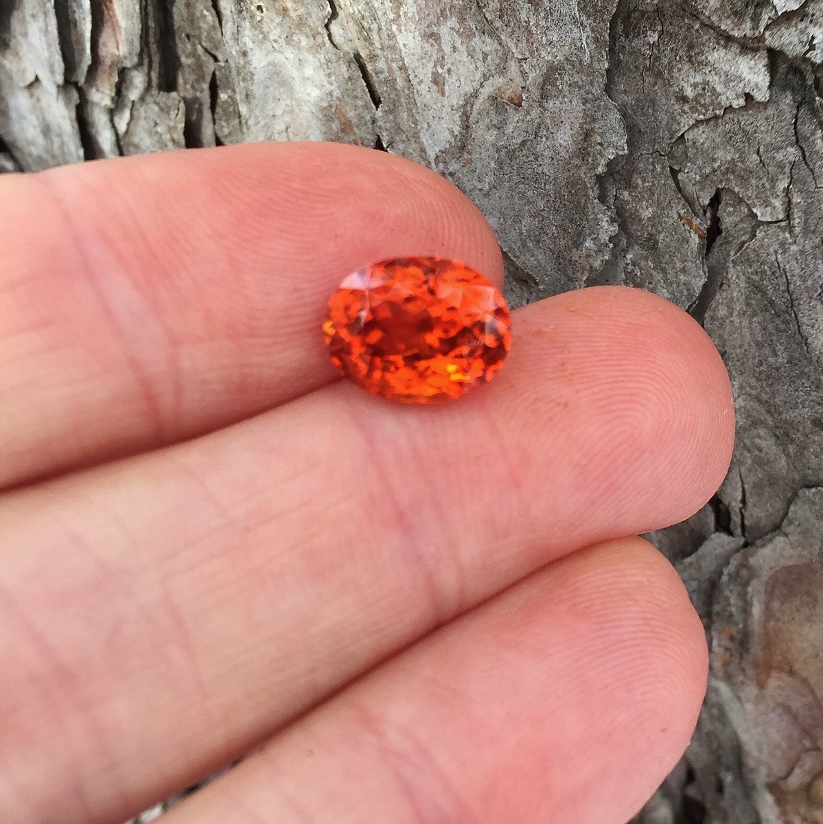 Glowing Hessonite Grossular Garnet Sri Lanka 4.84 ct  Litnon.com