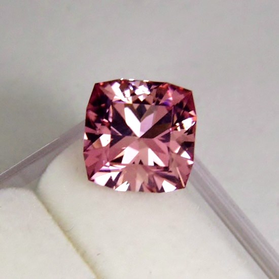 Bright USA Cut Pink Tourmaline Nigeria 3.40 ct  Litnon.com