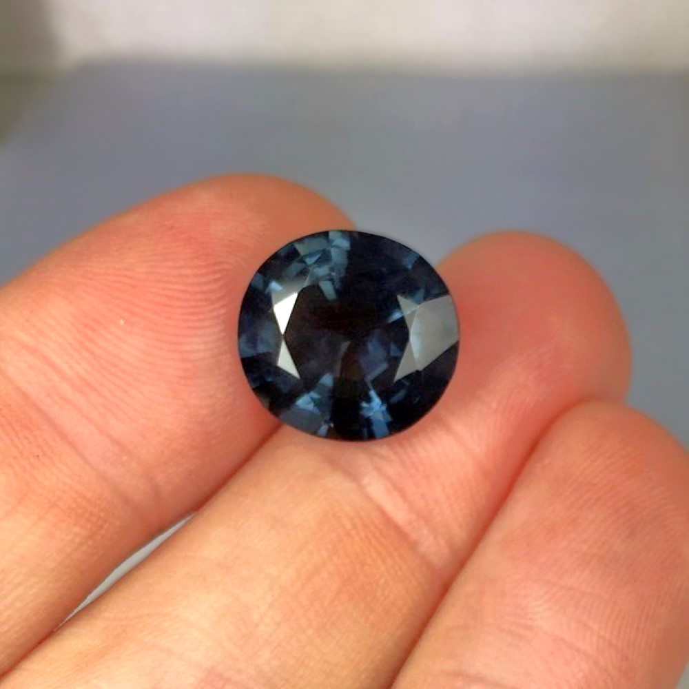 Huge Deep Blue Natural Burmese Spinel 8.91 carats GL Litnon.com