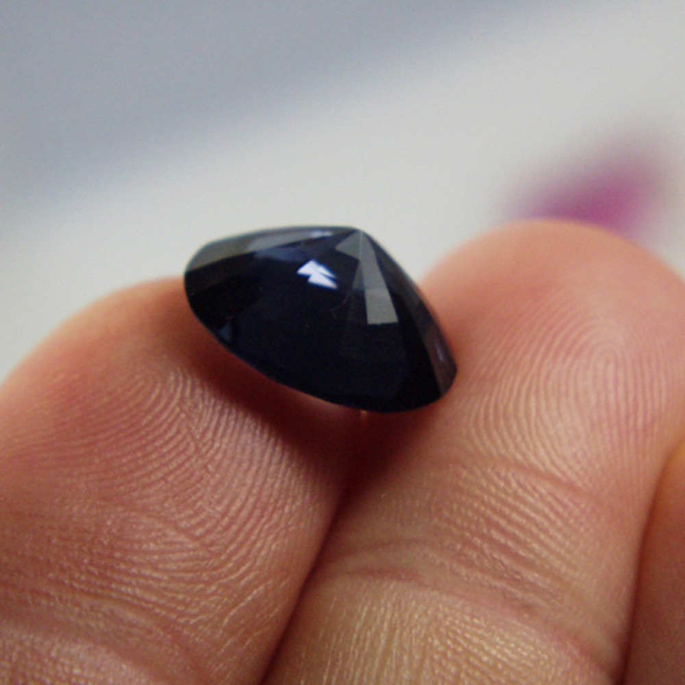 Huge Deep Blue Natural Burmese Spinel 8.91 carats GL Litnon.com
