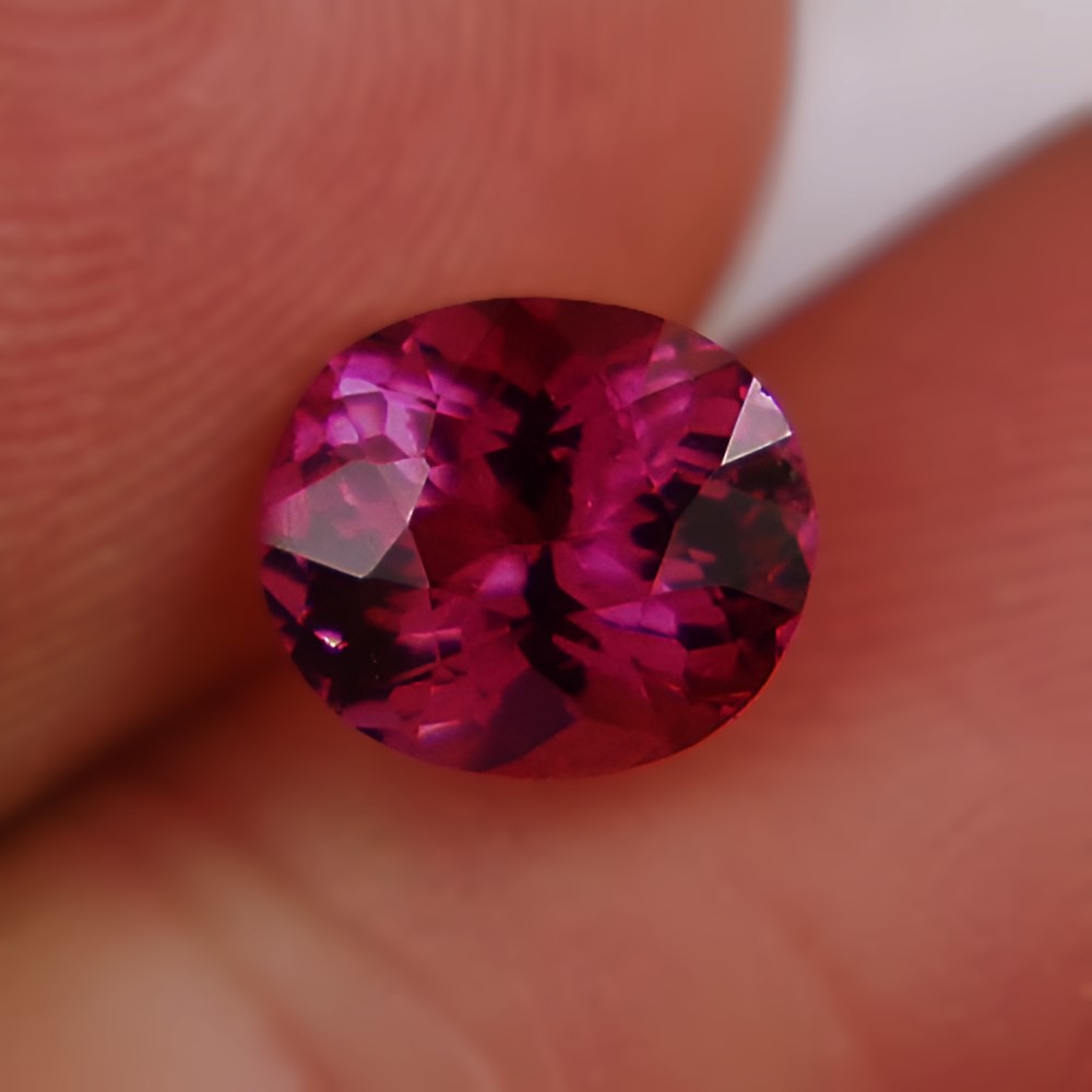  Special Color Rich Pink South East Asia Spinel 1.60 ct GL Litnon.com