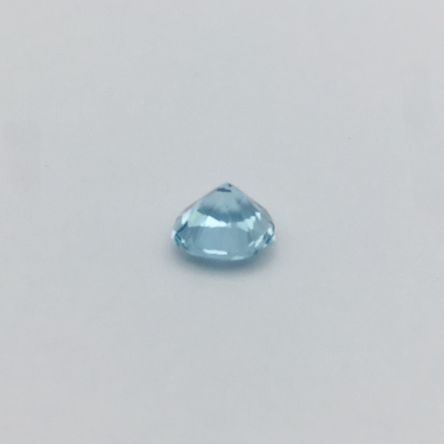 Nice Color and Bright Natural Aquamarine Nigeria 1.26 ct  Litnon.com