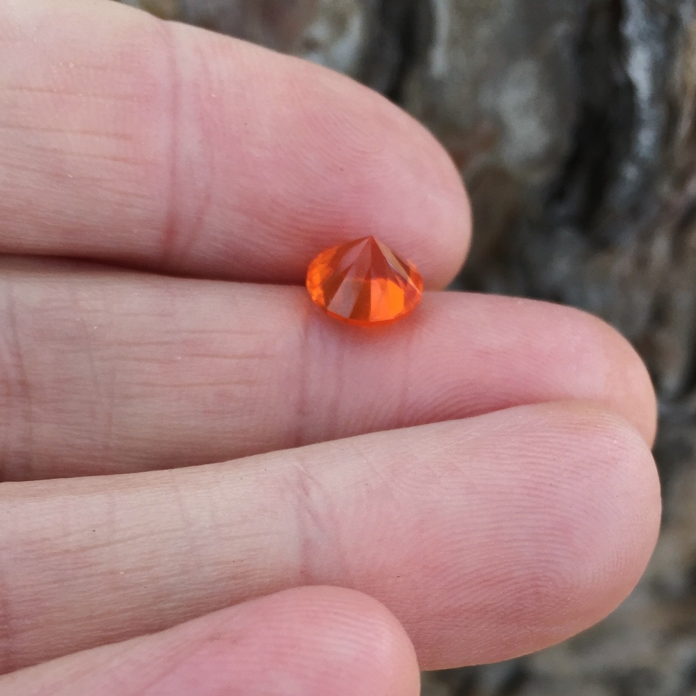 Fine Color and Cut Faceted Orange Mexican Fire Opal 1.59 ct  Litnon.com