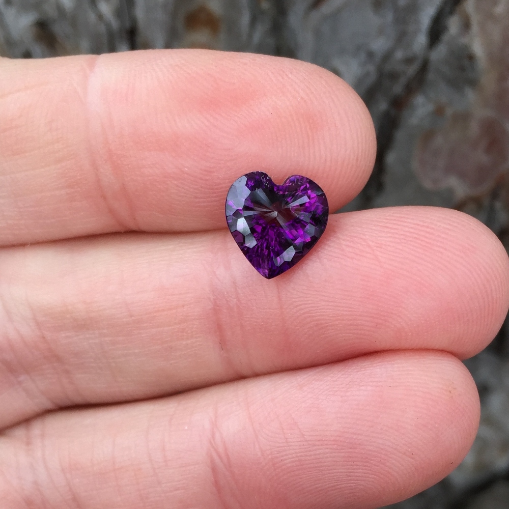 Top Cutting Deep Royal Purple Brazil Amethyst 2.88 Carats Litnon.com
