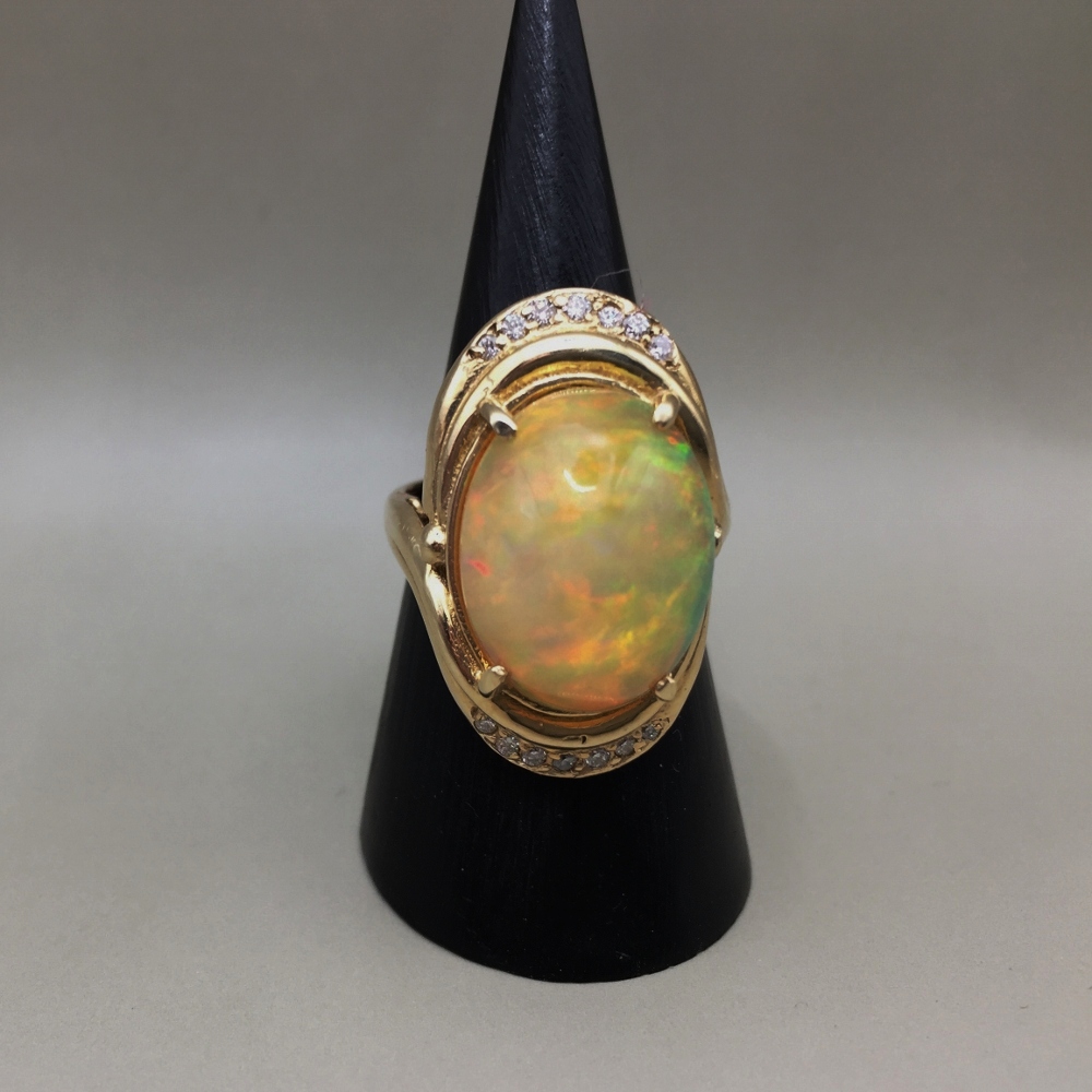 Estate Quality Big and Fiery Mexican Opal and Diamond Ring 14K Gold Litnon.com