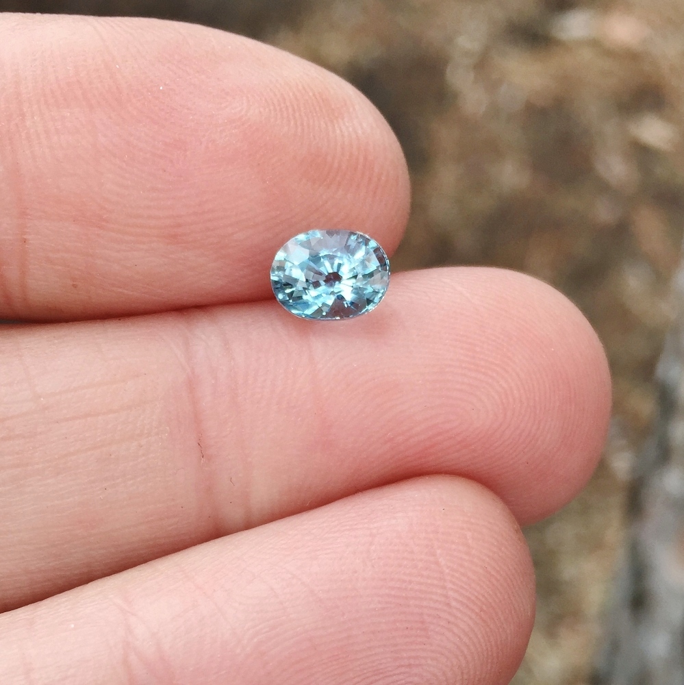 Nice Color and Bright Natural Aquamarine Nigeria 1.13 ct  Litnon.com