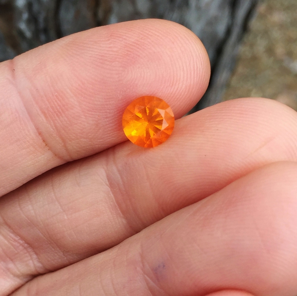 Fine Color and Cut Faceted Orange Mexican Fire Opal 1.11 ct  Litnon.com