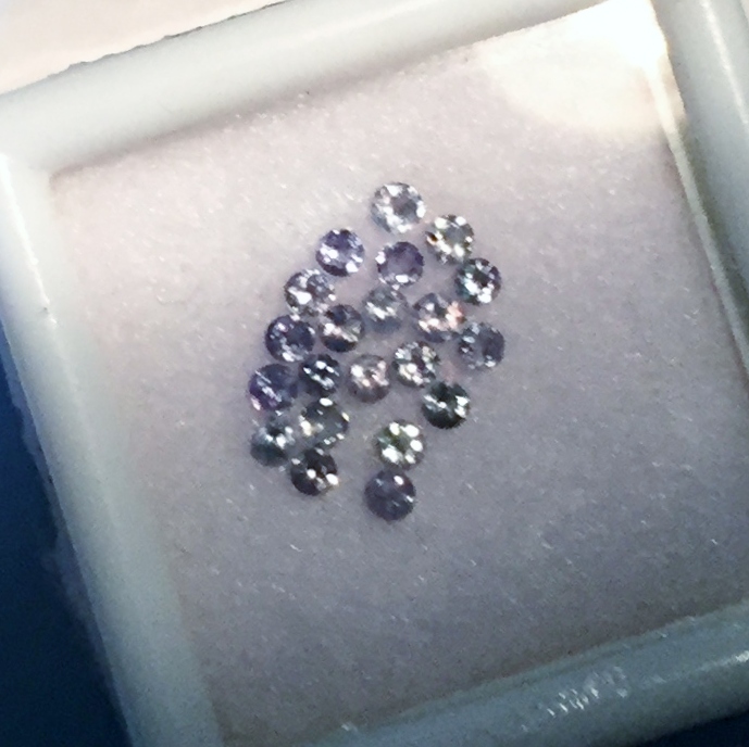 Rare Color Change Natural Chrysoberyl Alexandrite Melee Lot  Litnon.com