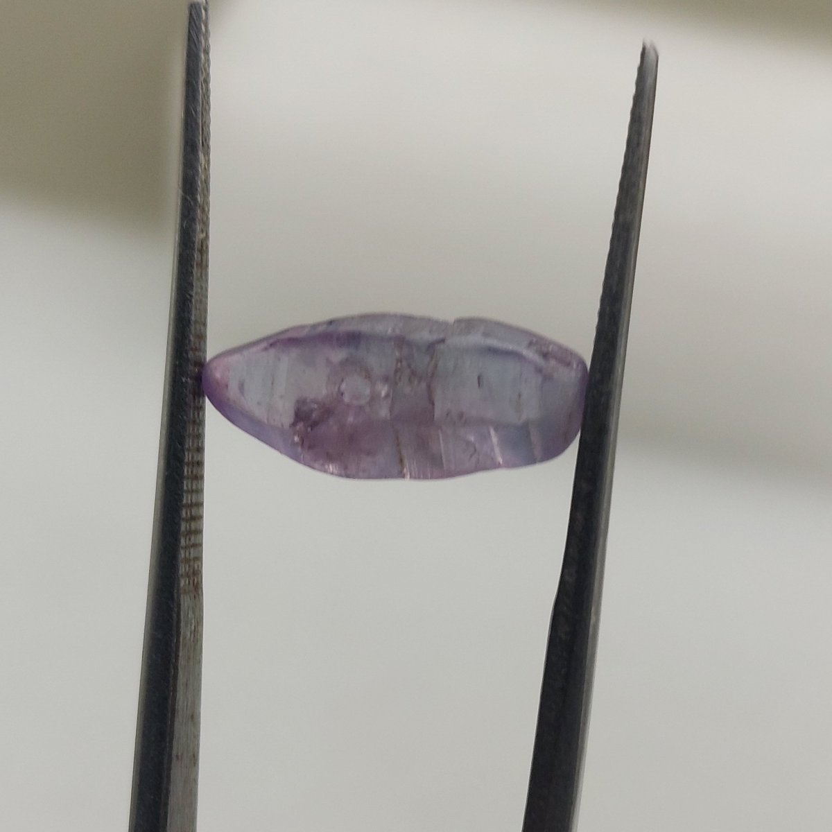 Color Shift Natural Ceylon Sapphire Crystal Terminated Specimen 3.97 Carats Litnon.com