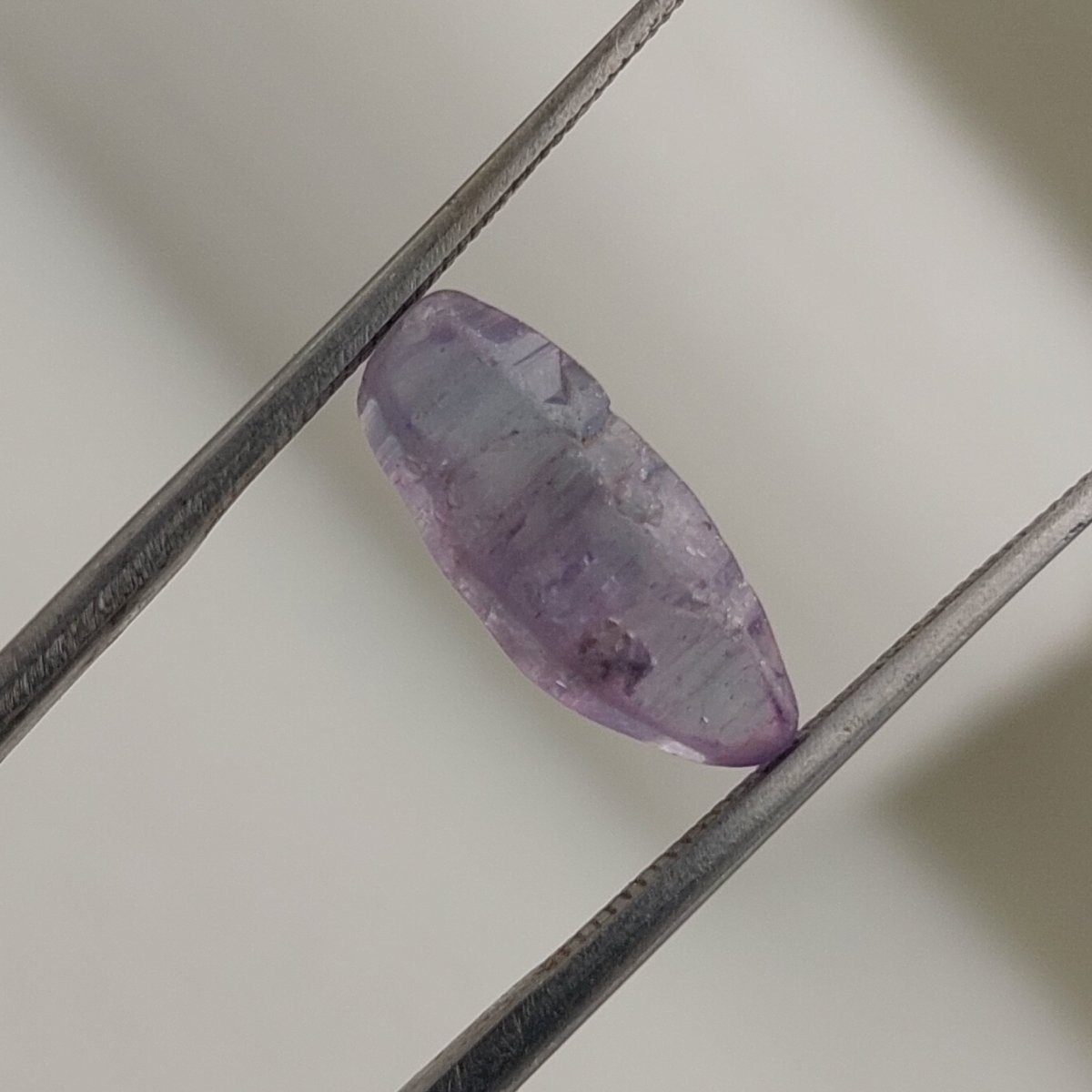 Color Shift Natural Ceylon Sapphire Crystal Terminated Specimen 3.97 Carats Litnon.com