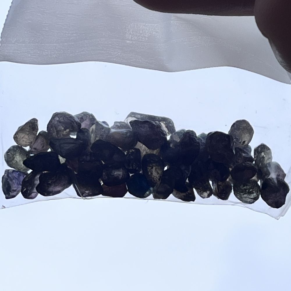 Pretty Colorshift East African Sapphire Facet Rough 16 grams Litnon.com