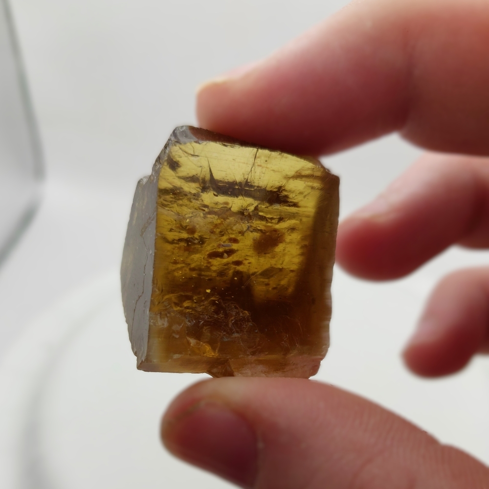 Rare Golden Apatite Rough Madagascar 154.3 Carats Litnon.com