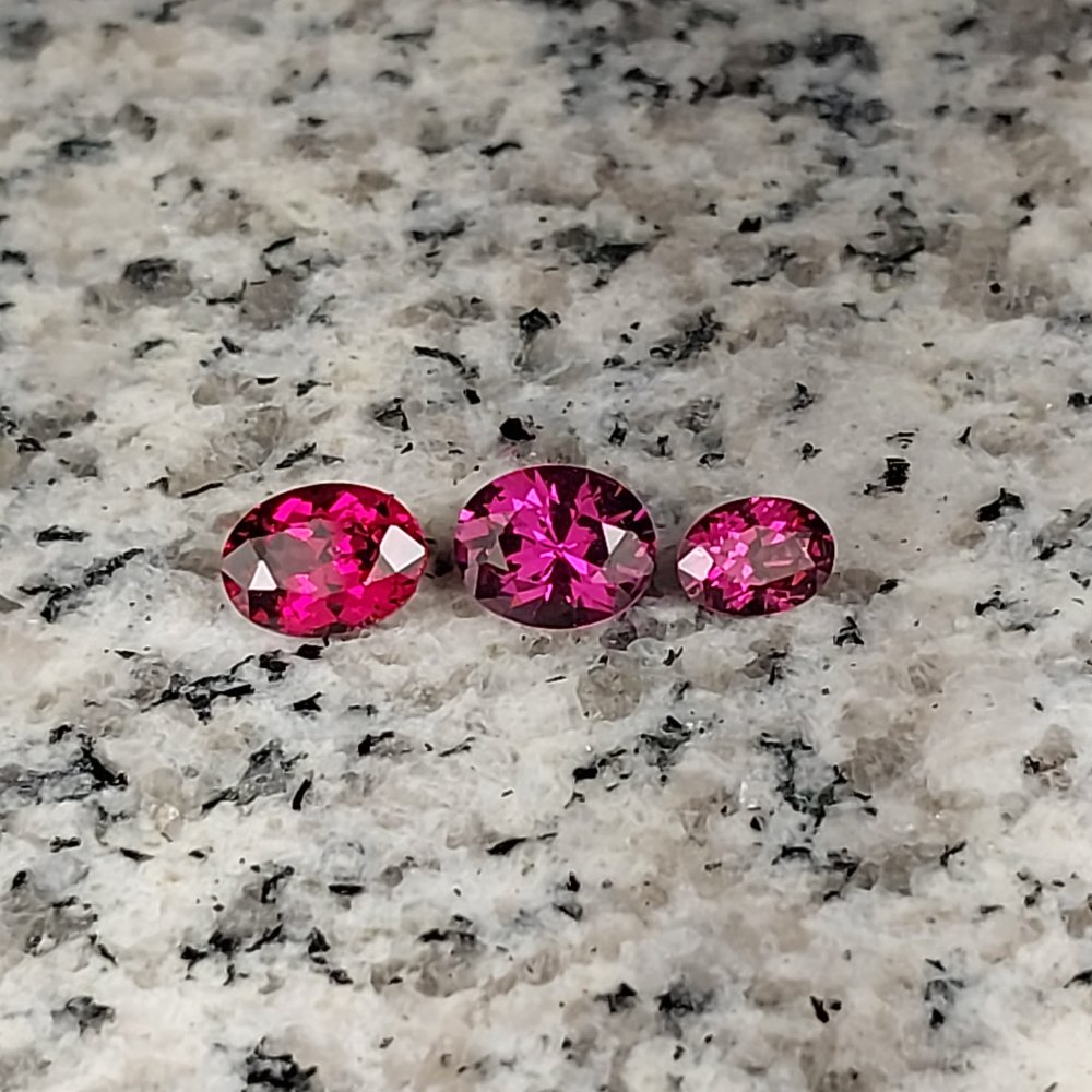 Quality Tanga Rhodolite Garnet | 2.43 Carat Portuguese Ovals Litnon.com