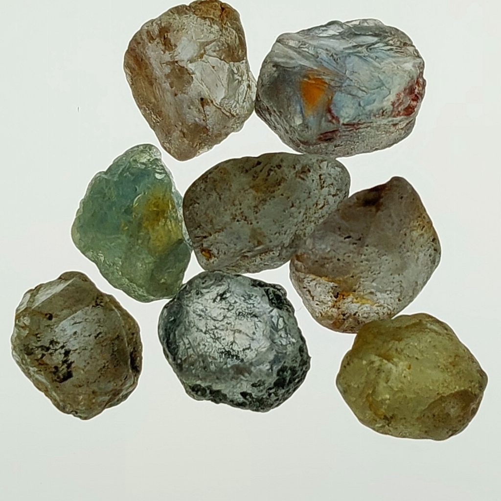 Hand Select Unheated Natural Montana Sapphire Rough 44.22 Carats Litnon.com