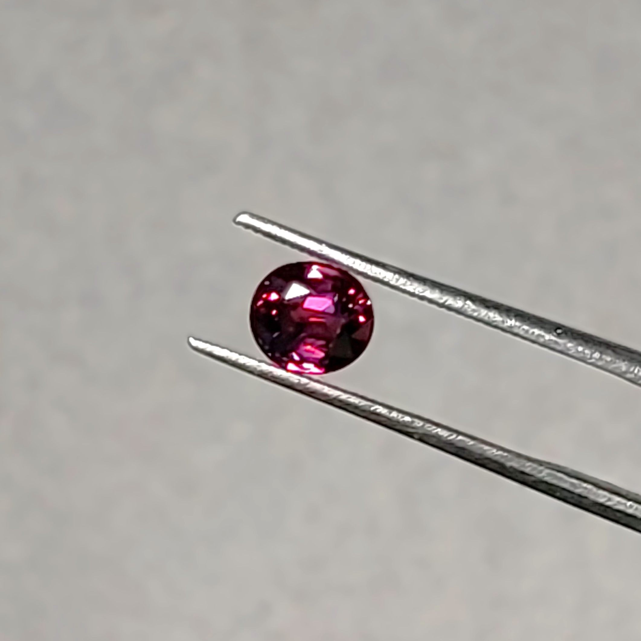 Rare 1.35 Carat Dark Maroon To Red Color Change Sapphire Litnon.com