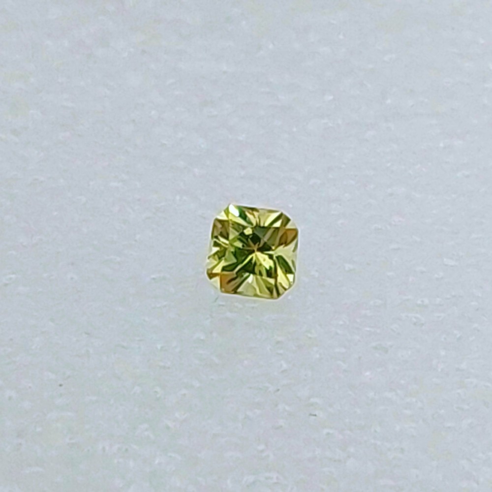  Multi-Color Grandite Garnet Suite Maili 0.44 Carats Litnon.com