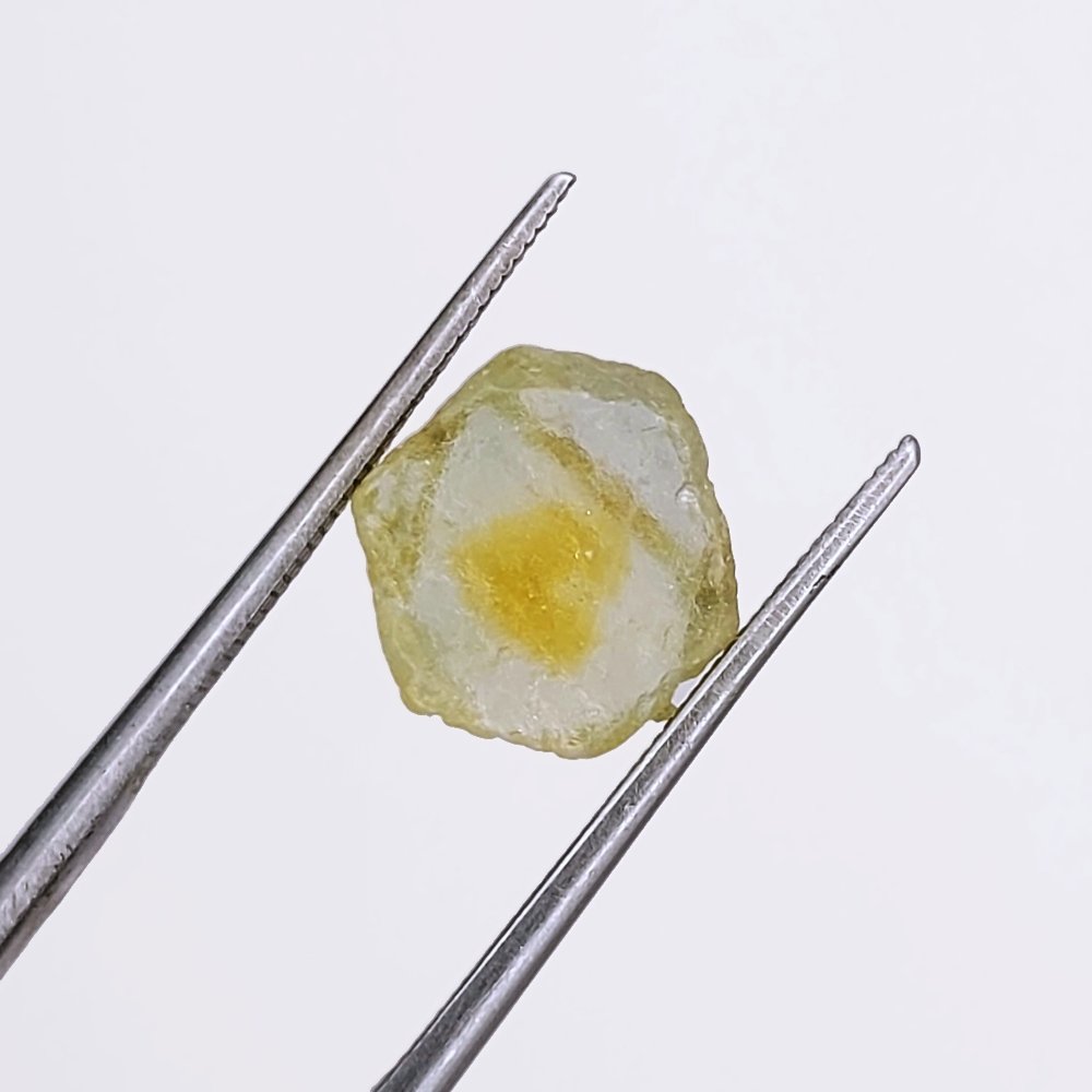 American Gem Natural Montana Sapphire Rough Flat 4.03 Carats Litnon.com